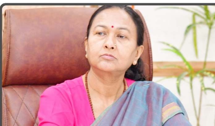 सरकारी स्कूलों के छात्र-छात्राएं  दून लाइब्रेरी एण्ड रिसर्च सेन्टर की सुविधाओं का उठा सकते हैं निःशुल्क लाभ , सीएस ने दिए निर्देश